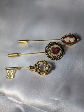 Vintage Avon Signed Key Cameo & Needlepoint Rose Gold Tone Stick Pin Brooch Lot
